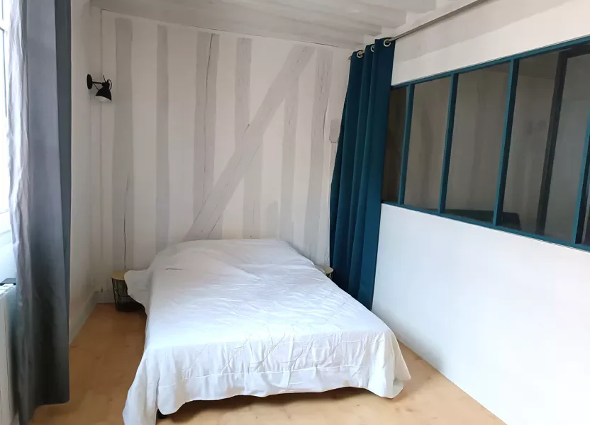 Flat Rue Saint-Pélerin in Auxerre