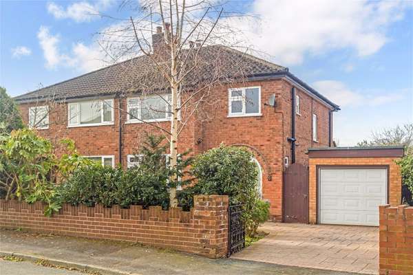 House Sandrock Road in Christleton