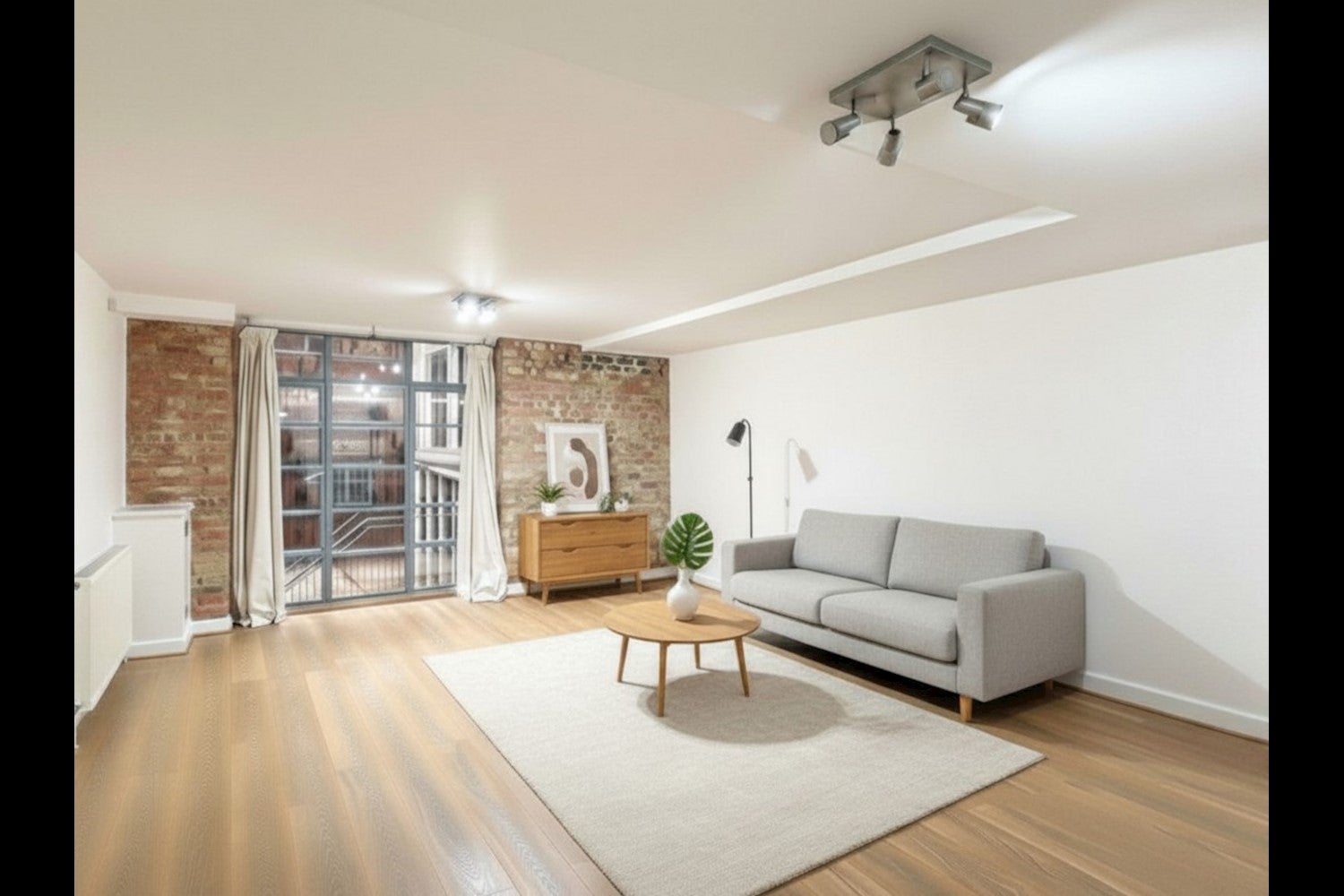Flat Boss Street in Greater London