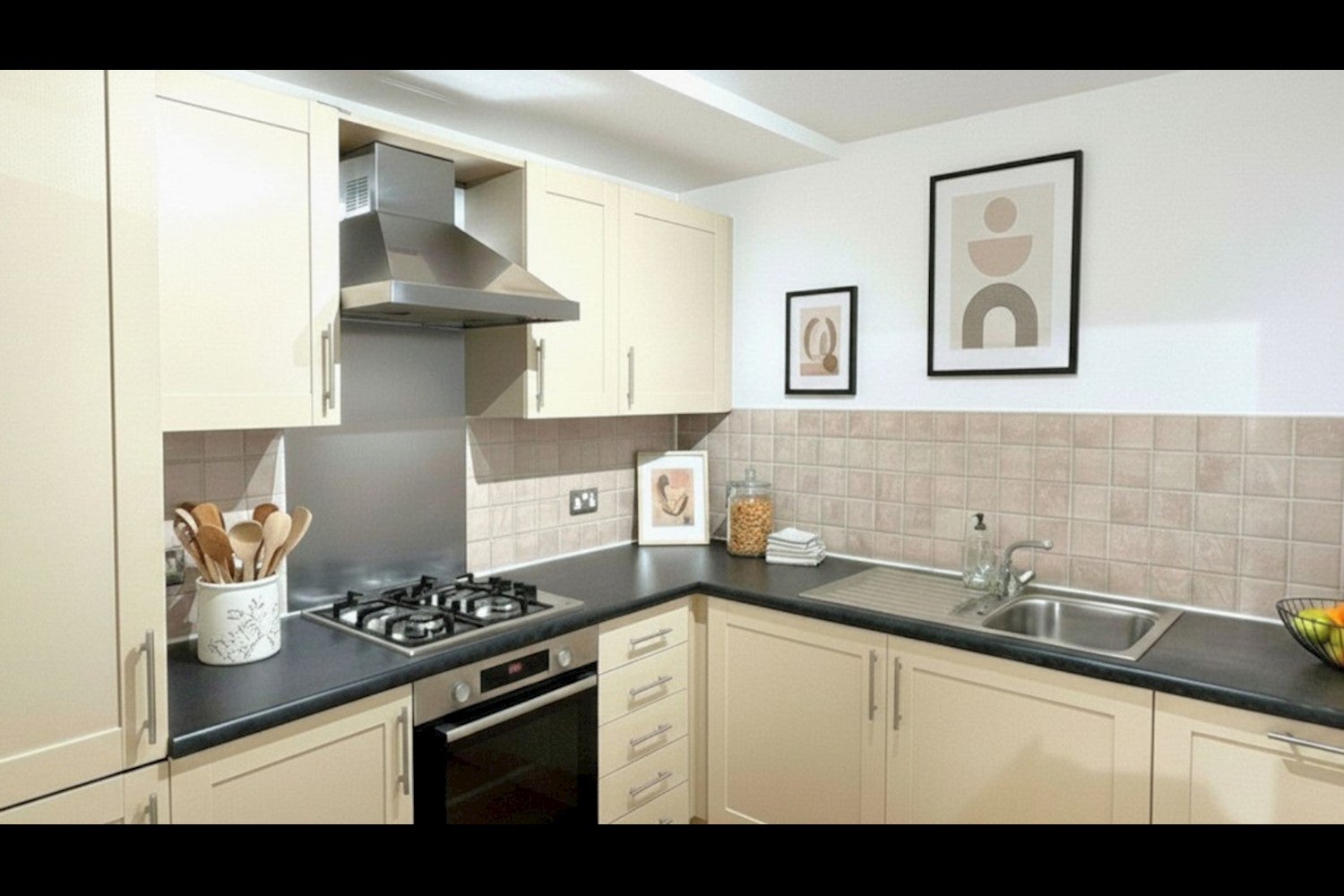 Flat Boss Street in Greater London