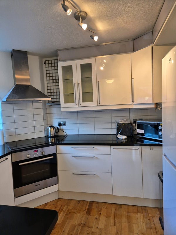 Room Gresse Street in City of Westminster