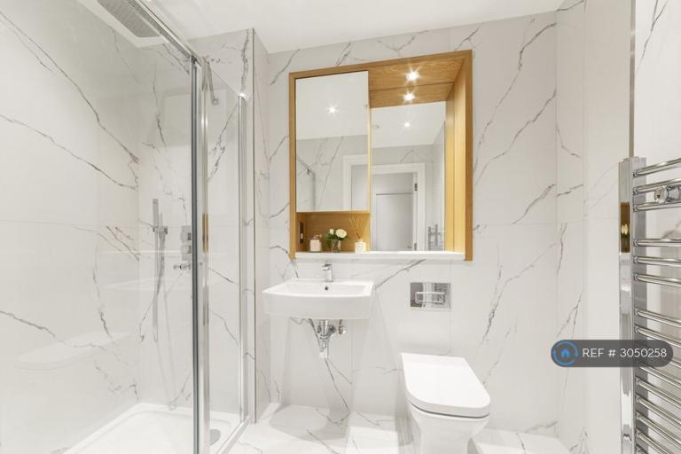 Flat West Gate in Greater London