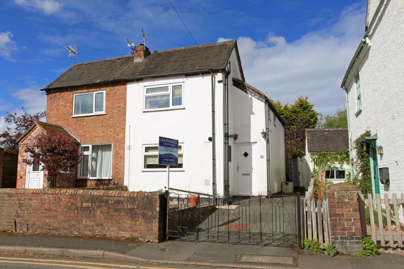 Flat Station Road in Madeley