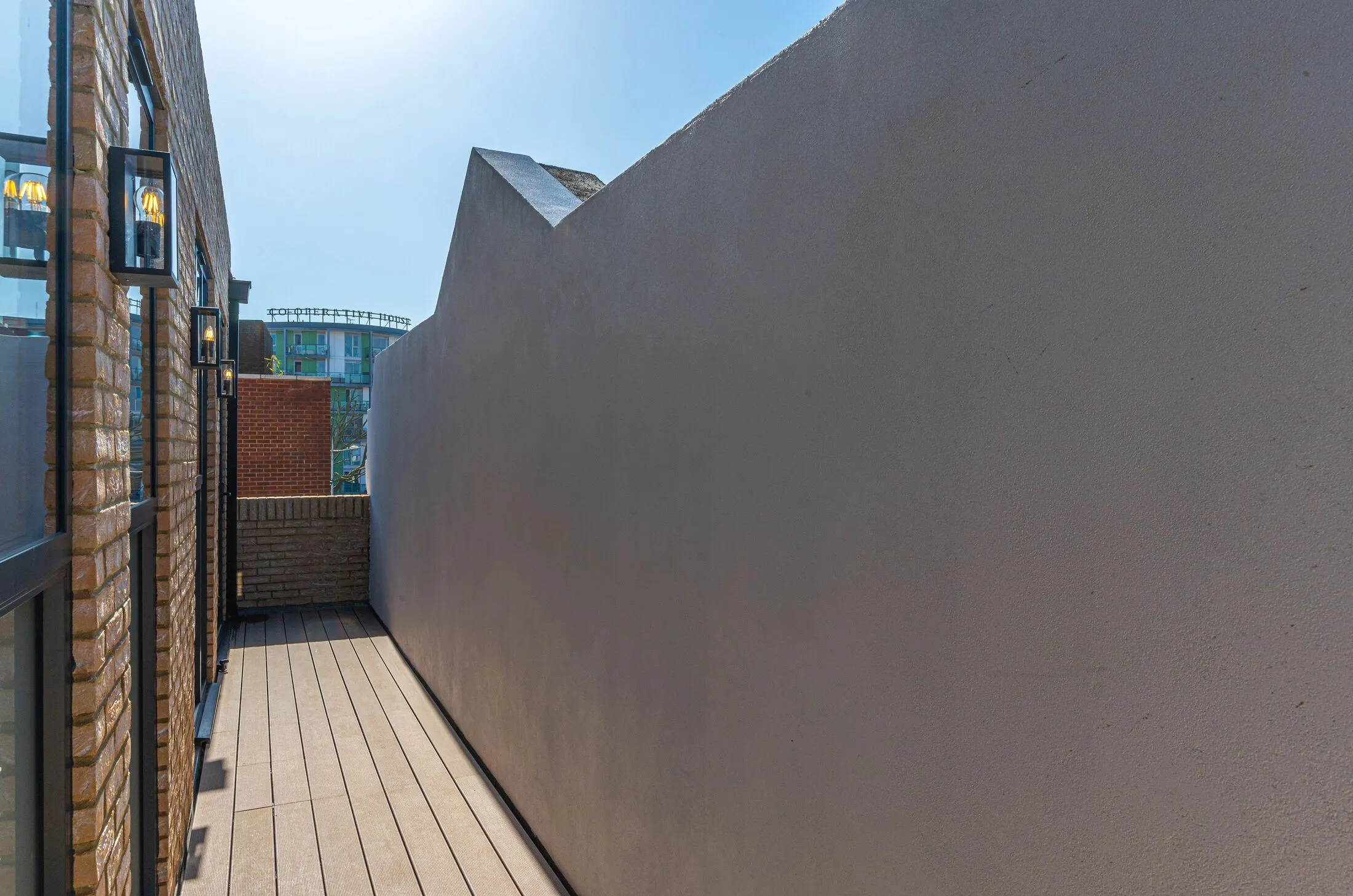 Flat Rye Lane in Greater London
