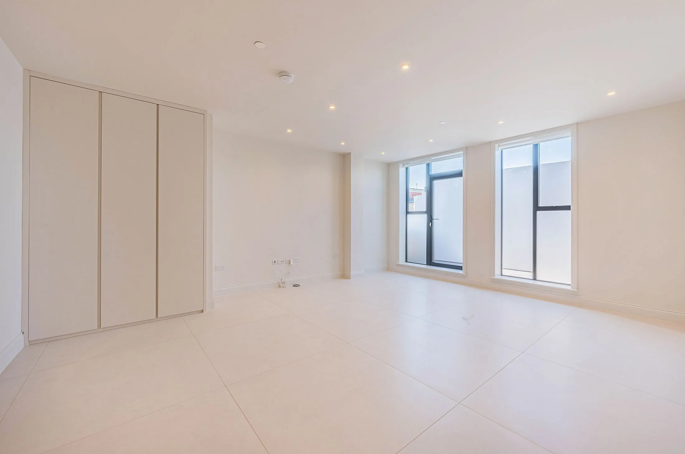 Flat Rye Lane in Greater London