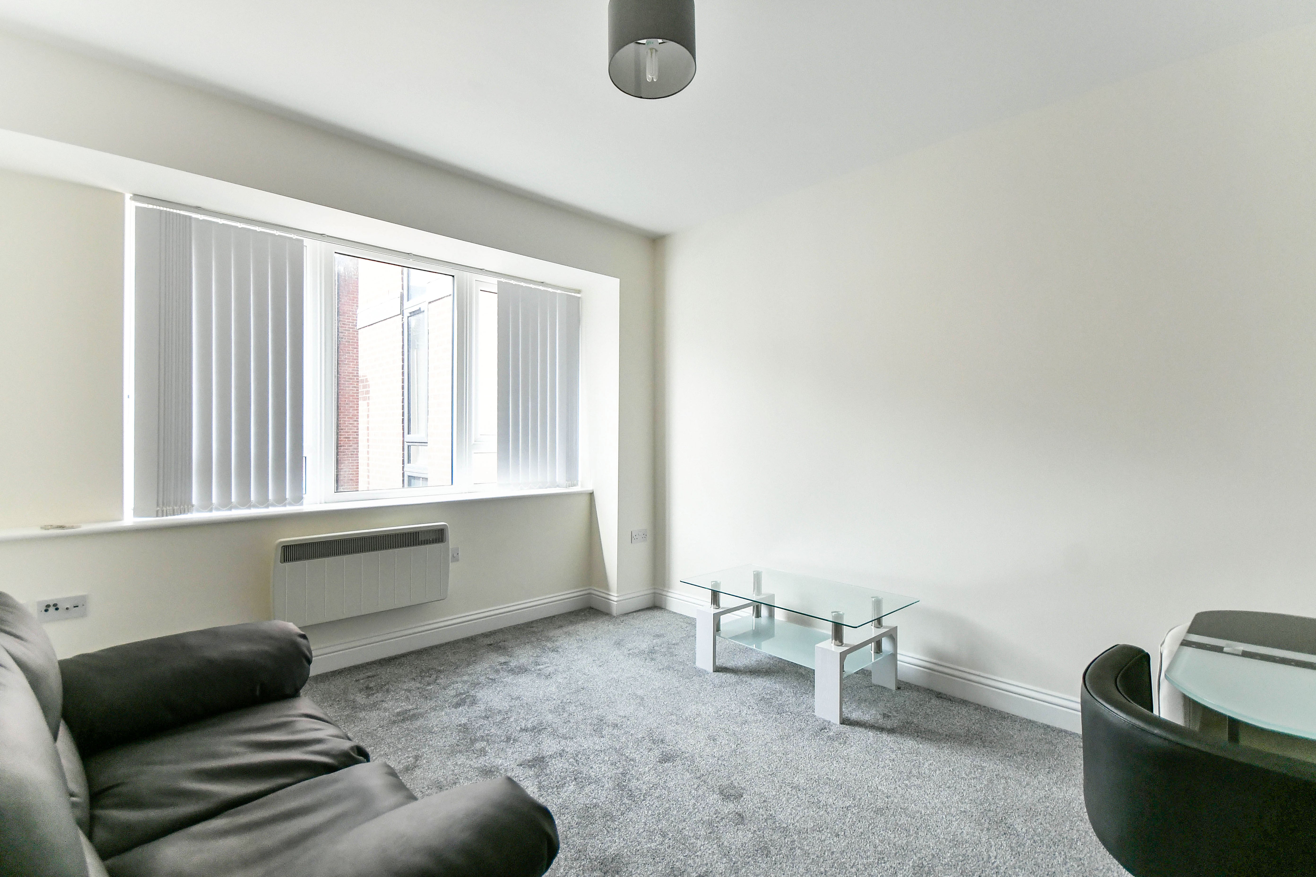 Flat Farnsby Street in Swindon