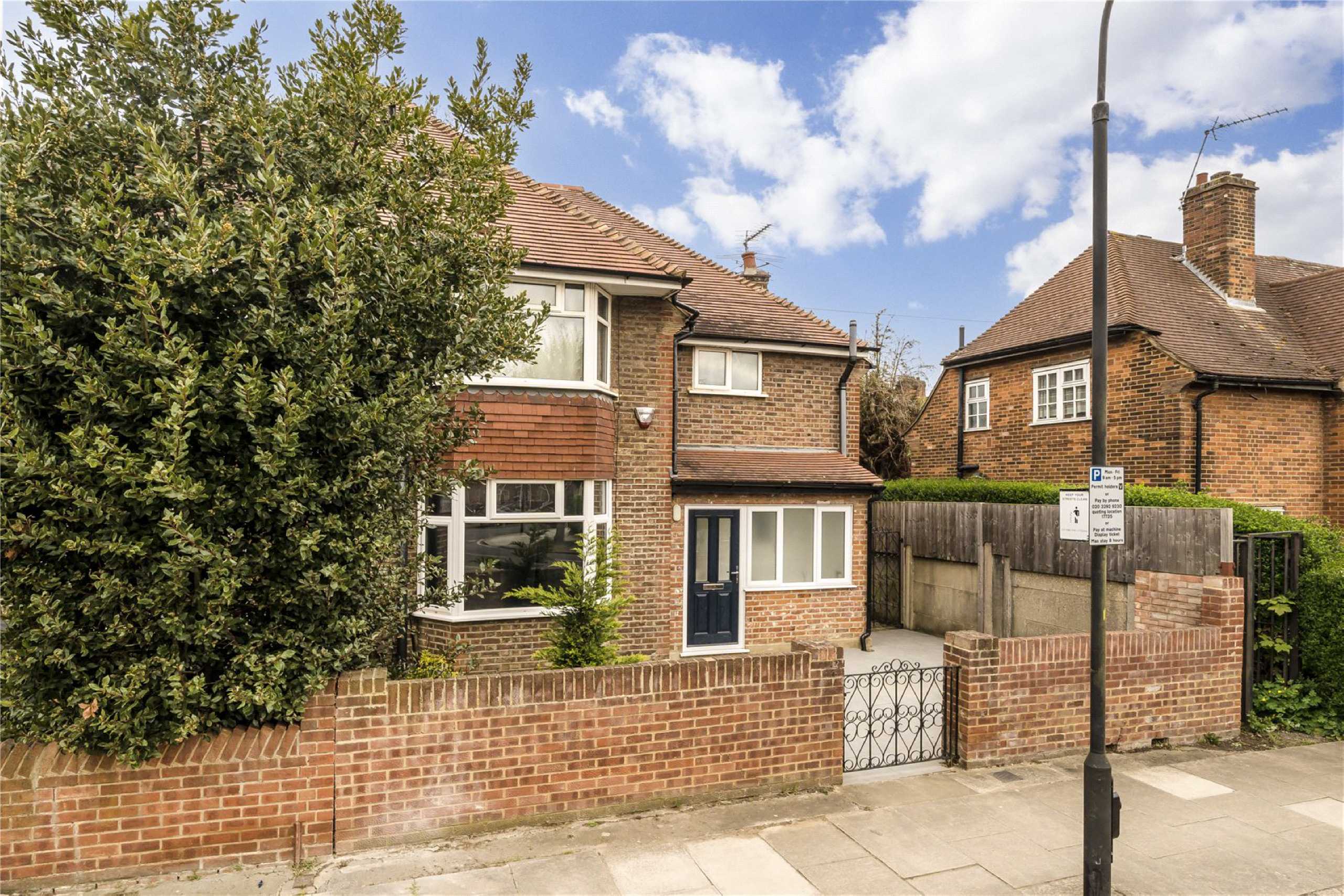 House Sundew Avenue in Greater London