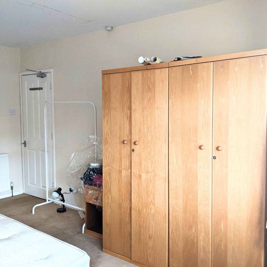 Room Whalton Avenue in Newcastle upon Tyne
