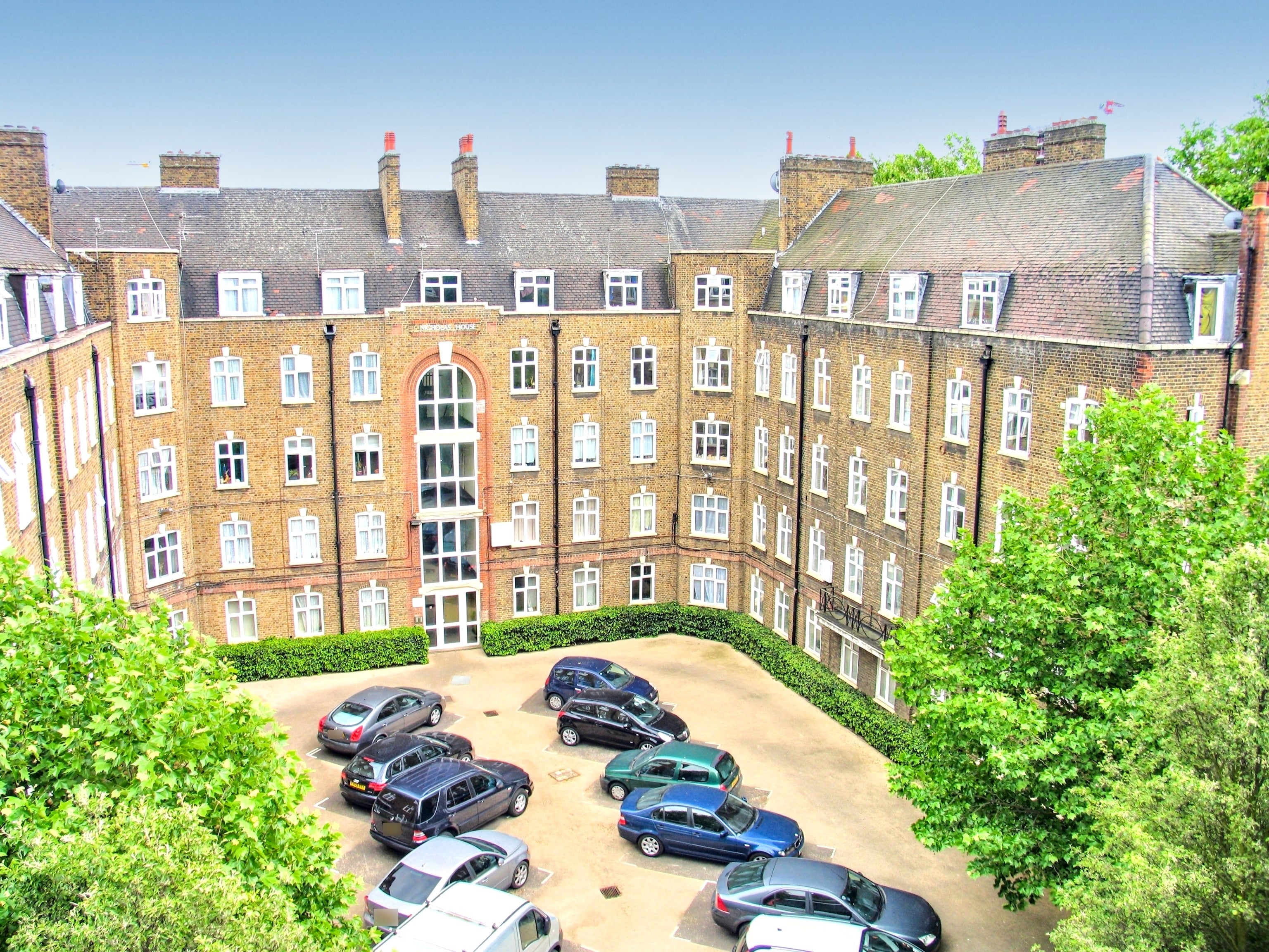 Flat Deptford Green in Greater London