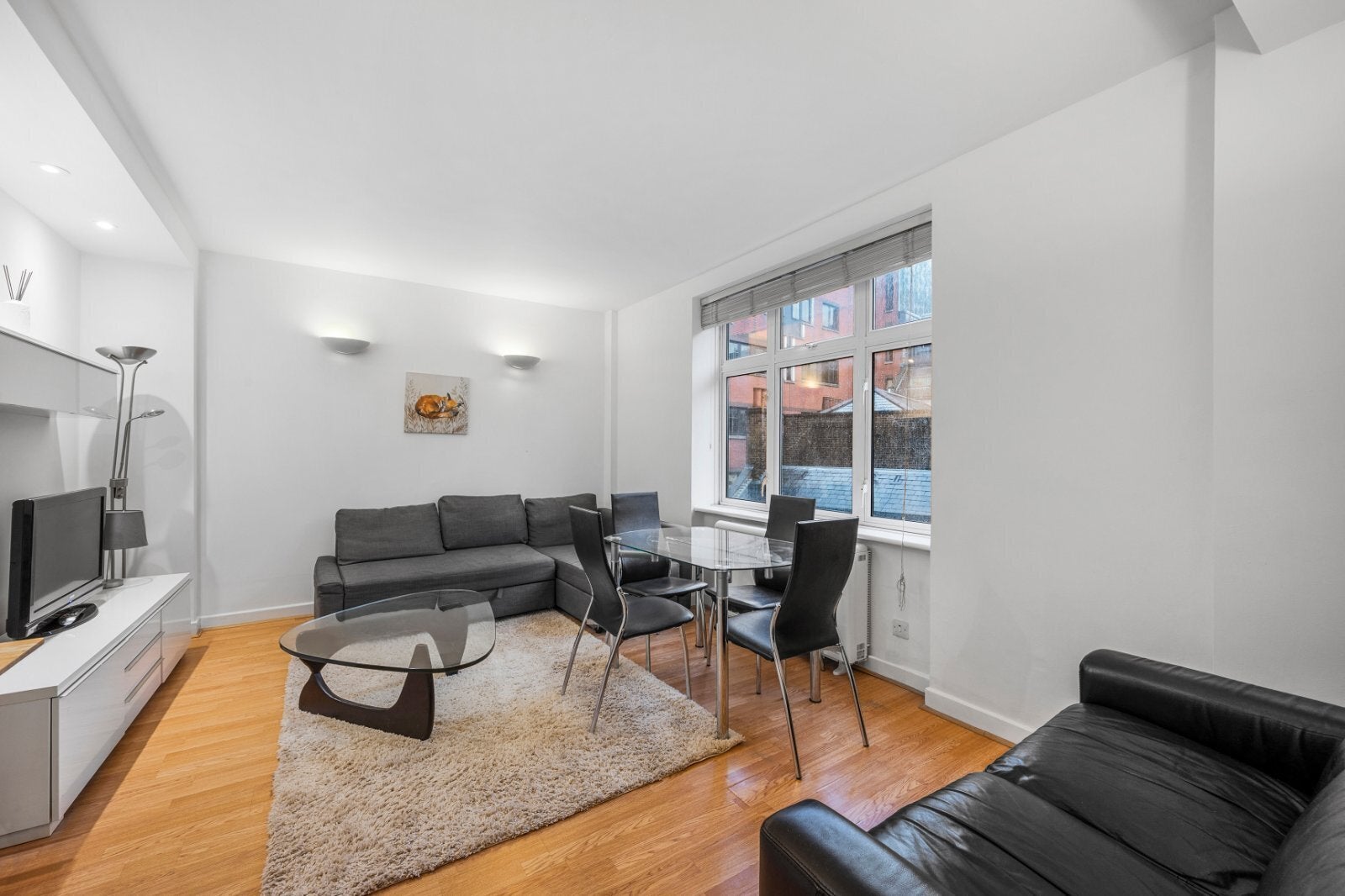Flat Fetter Lane in City of London