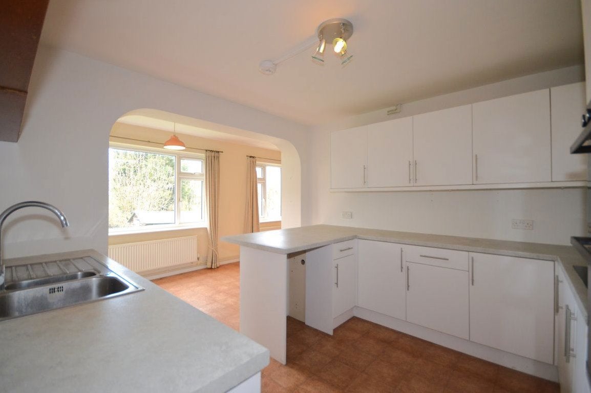 House Hamilton Close in Hertsmere