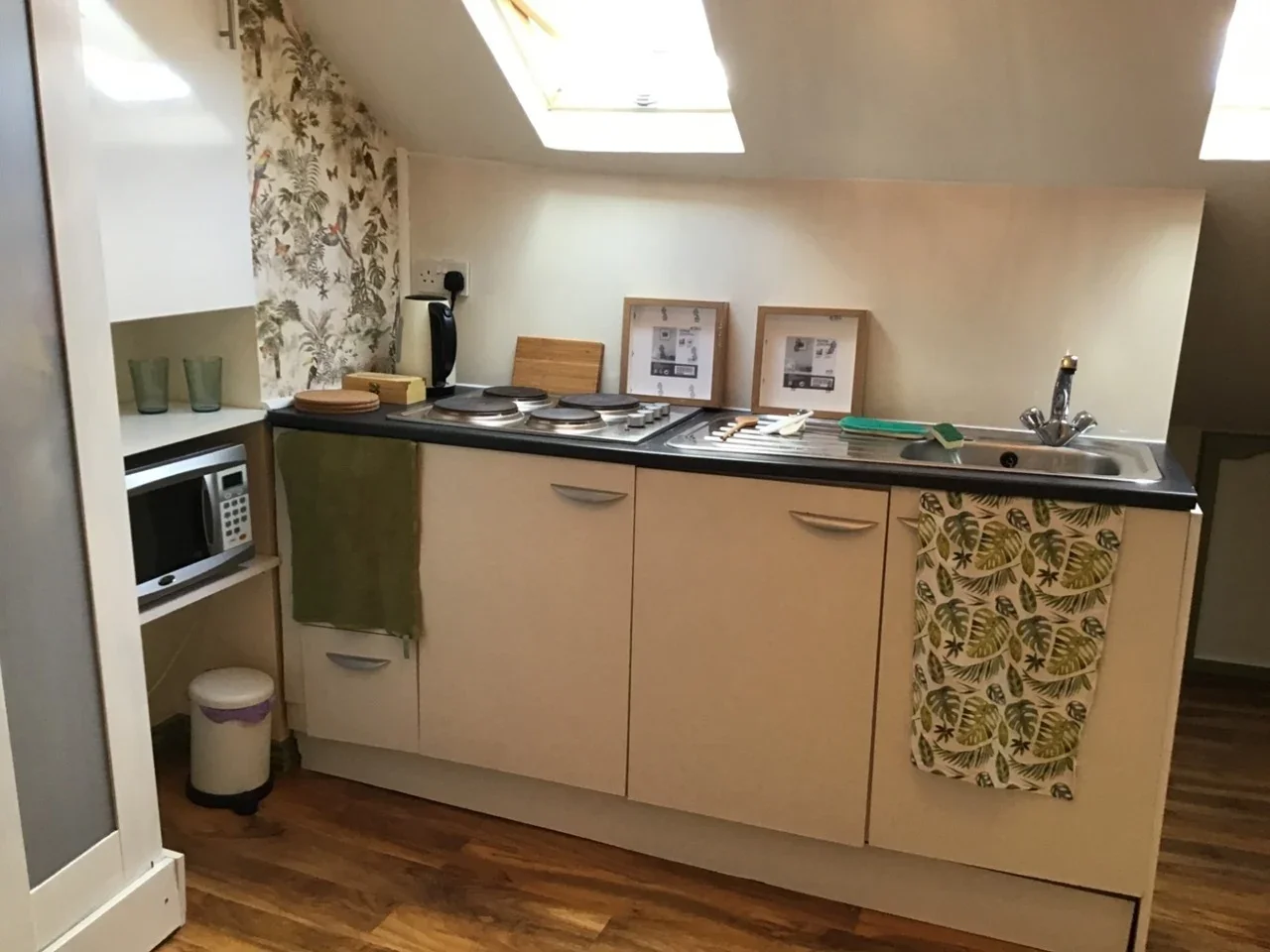 Room Villiers Road in Greater London