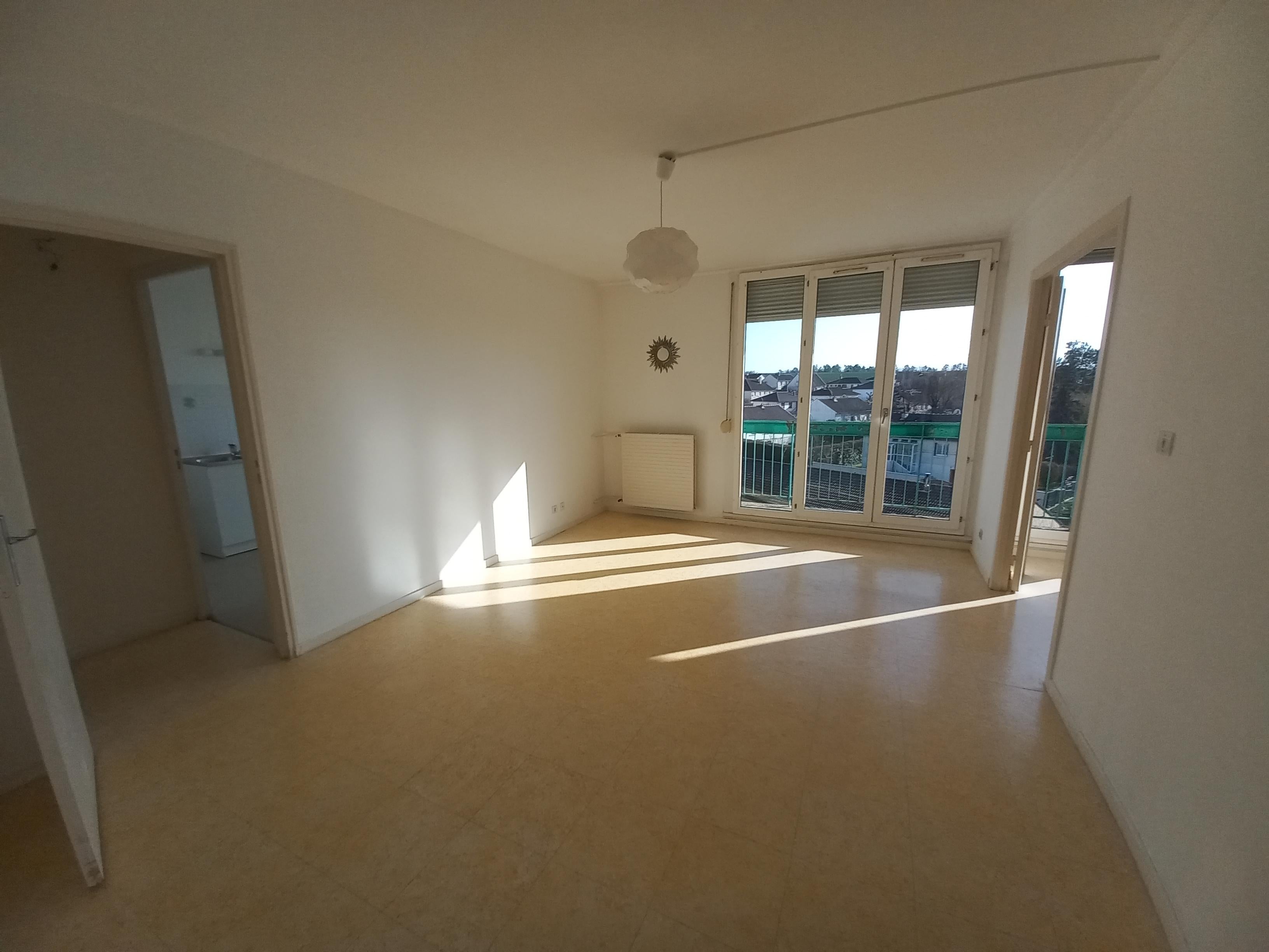 Appartement Rue Charles de Gaulle à Montbard