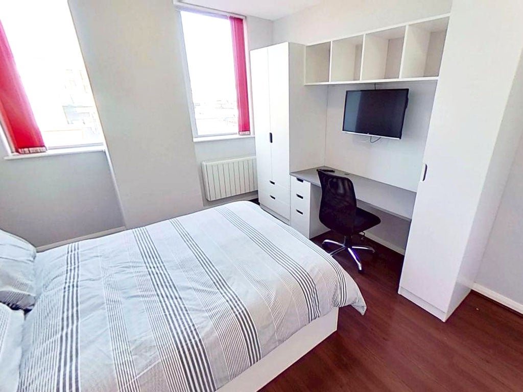 Room Milton Street in Nottingham
