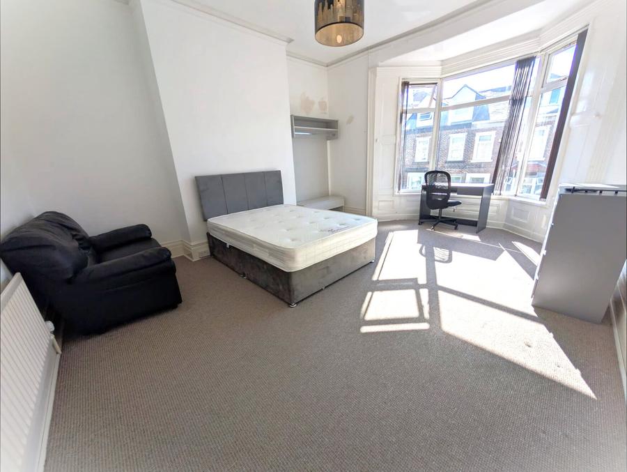 Room Elmwood Street in Sunderland