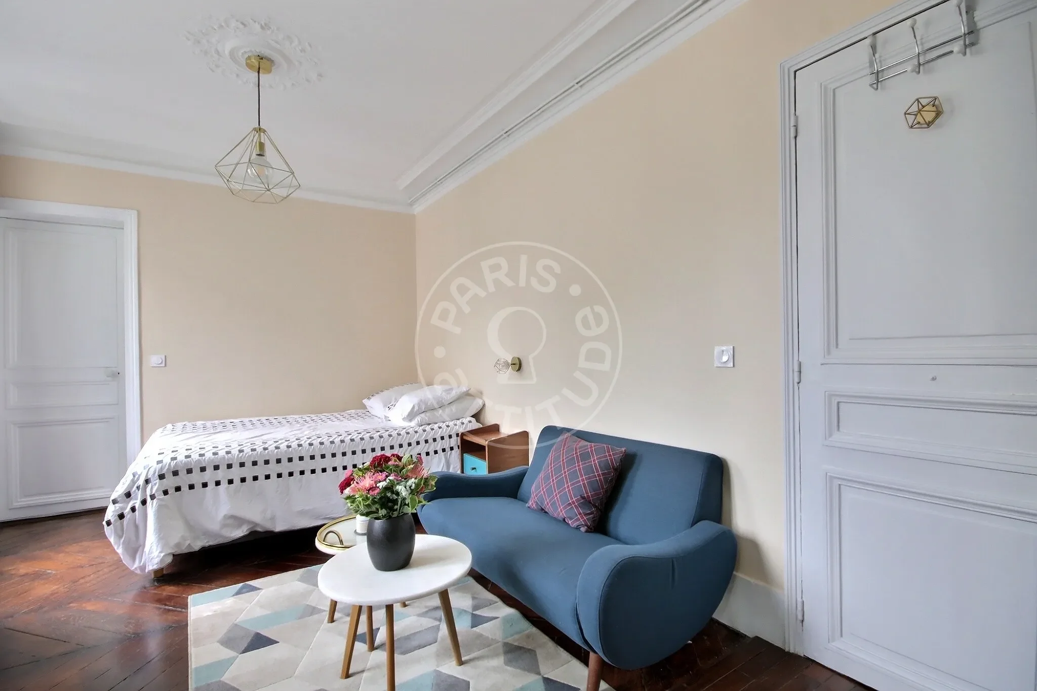 Appartement Rue de Vézelay à Paris