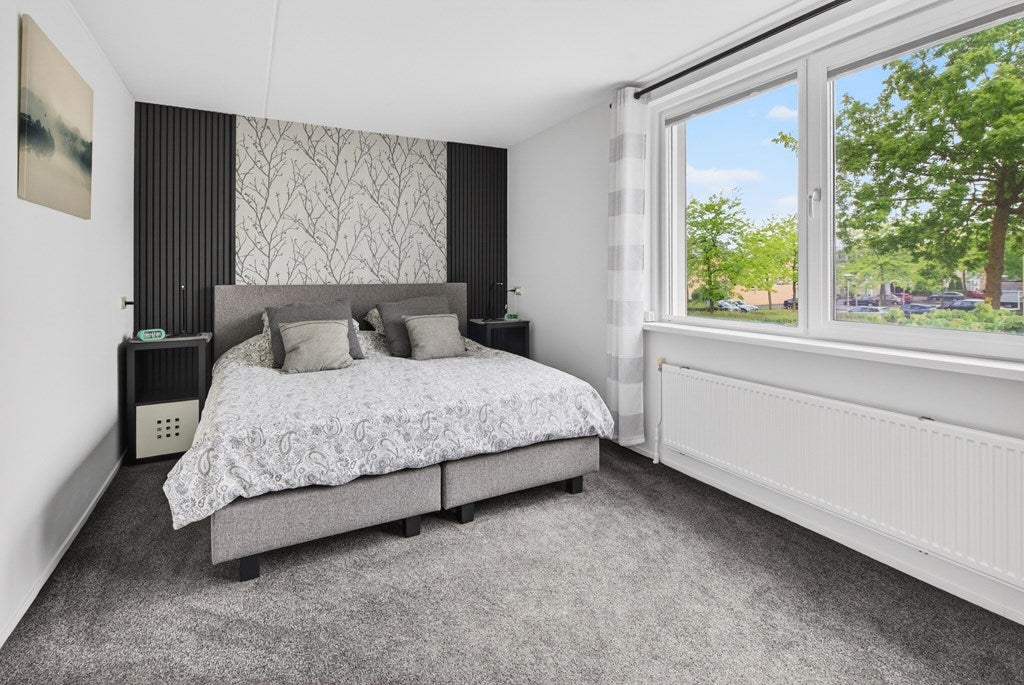 Tussenwoning te koop: Sartrelaan 7, Eindhoven