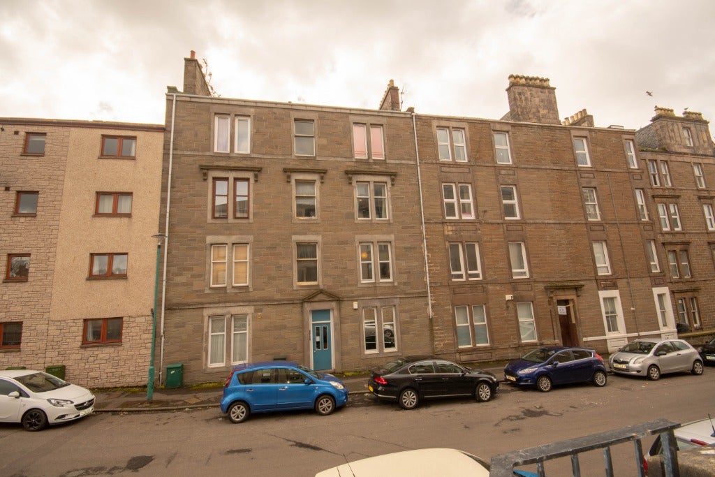 Flat Gowrie Street in Dundee