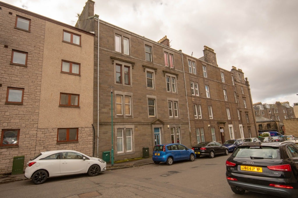 Flat Gowrie Street in Dundee