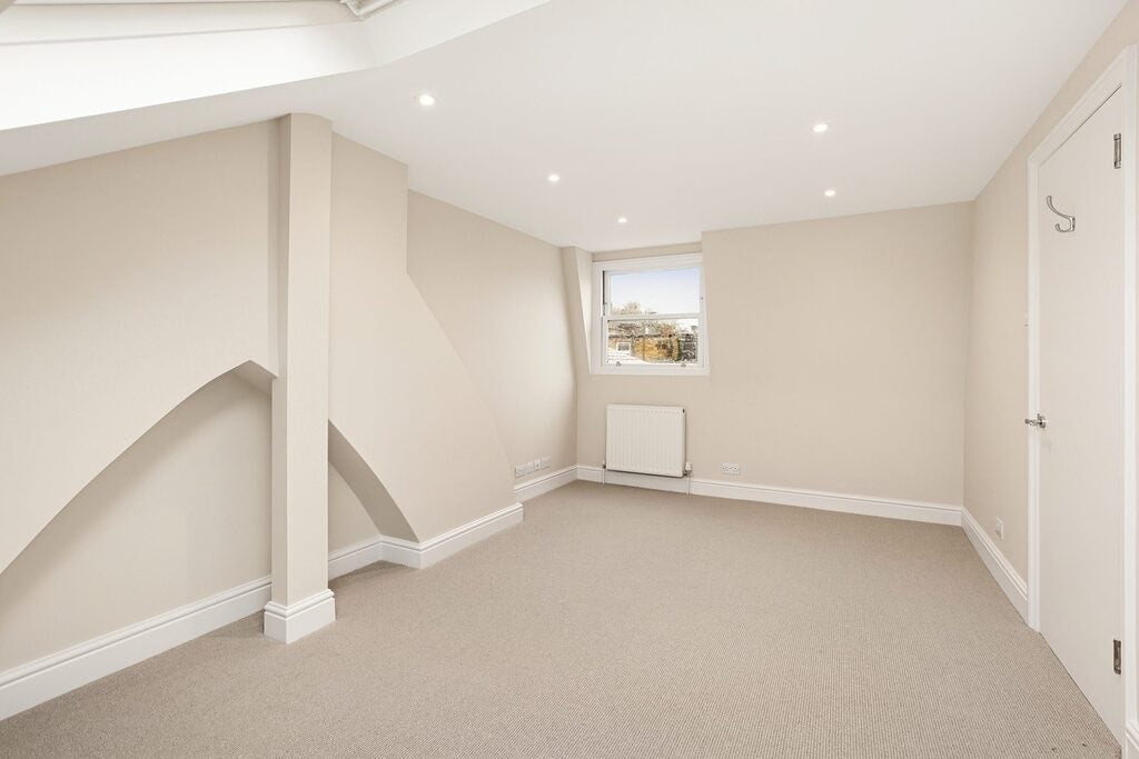 House Guion Road in Greater London