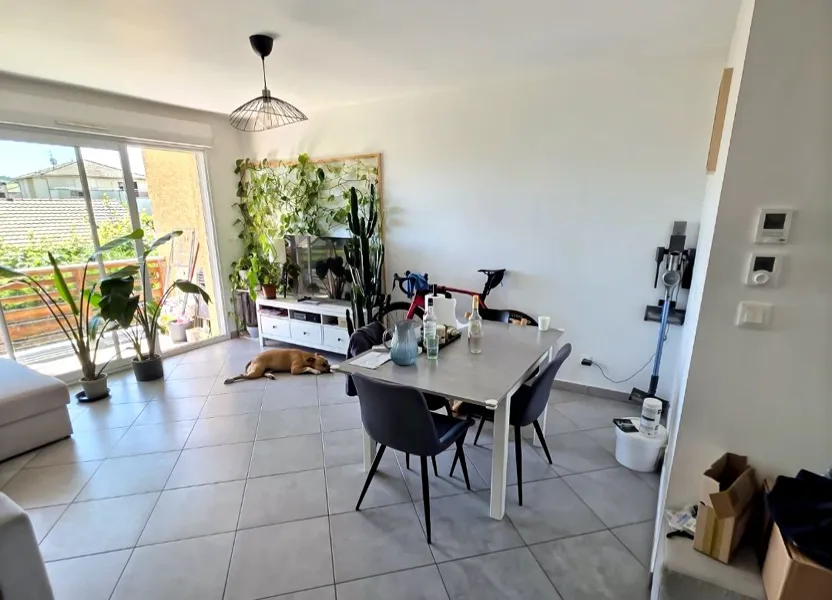 Appartement Route du 16 Août 1944 à Chevrier