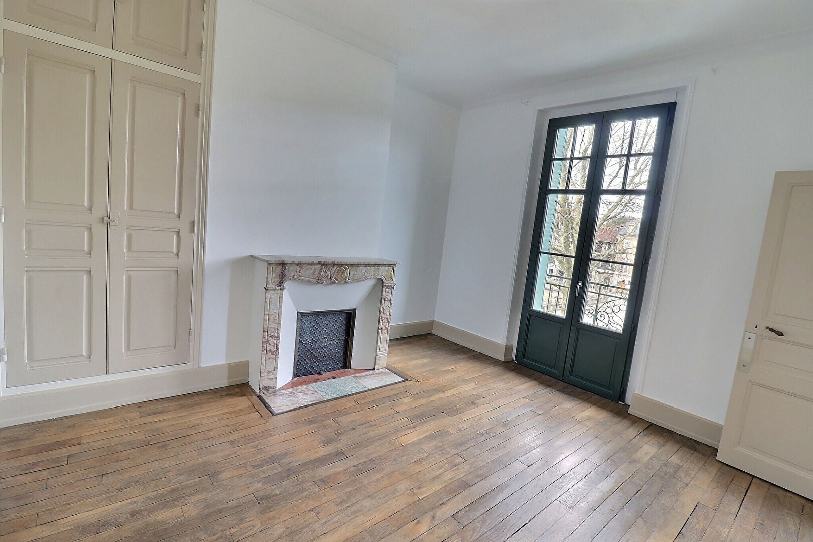 Appartement Avenue Émile Bouyssou à Figeac