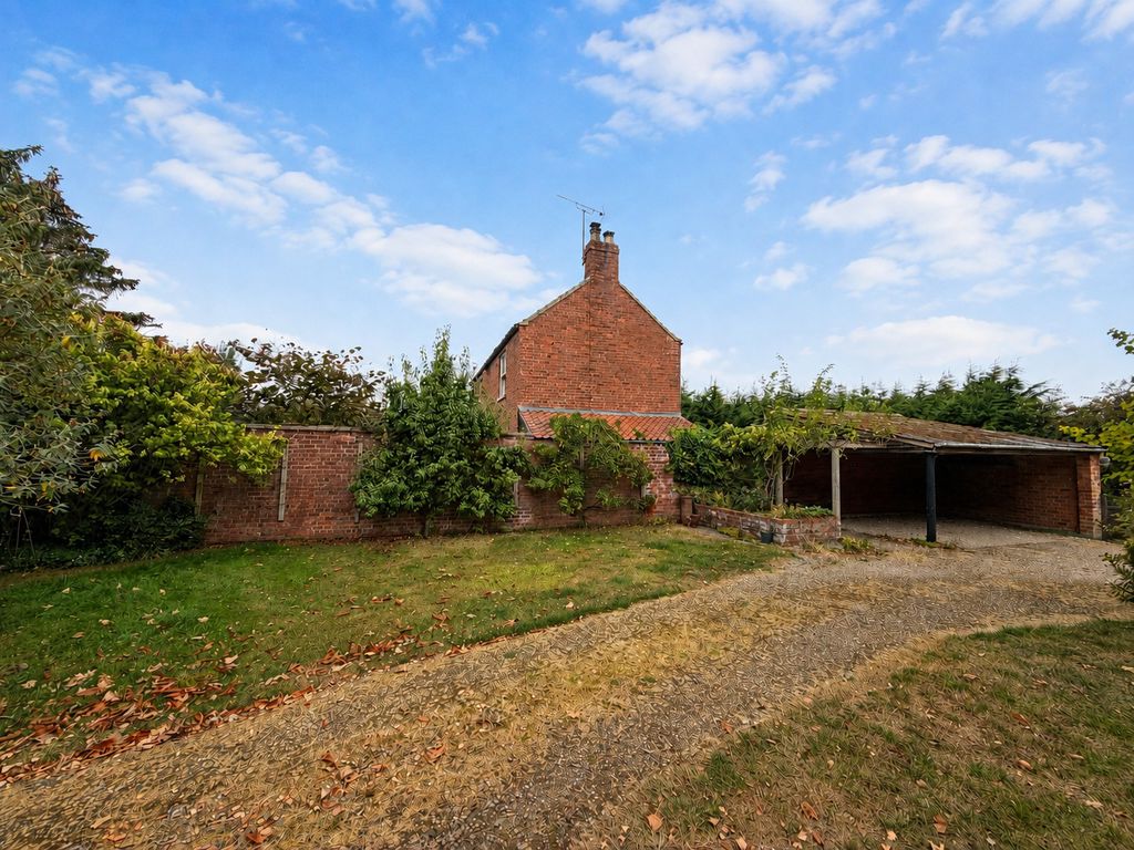 House Eske Lane in Tickton