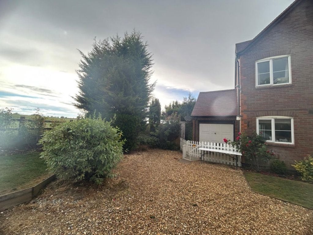 House Redbourn Road in St Albans