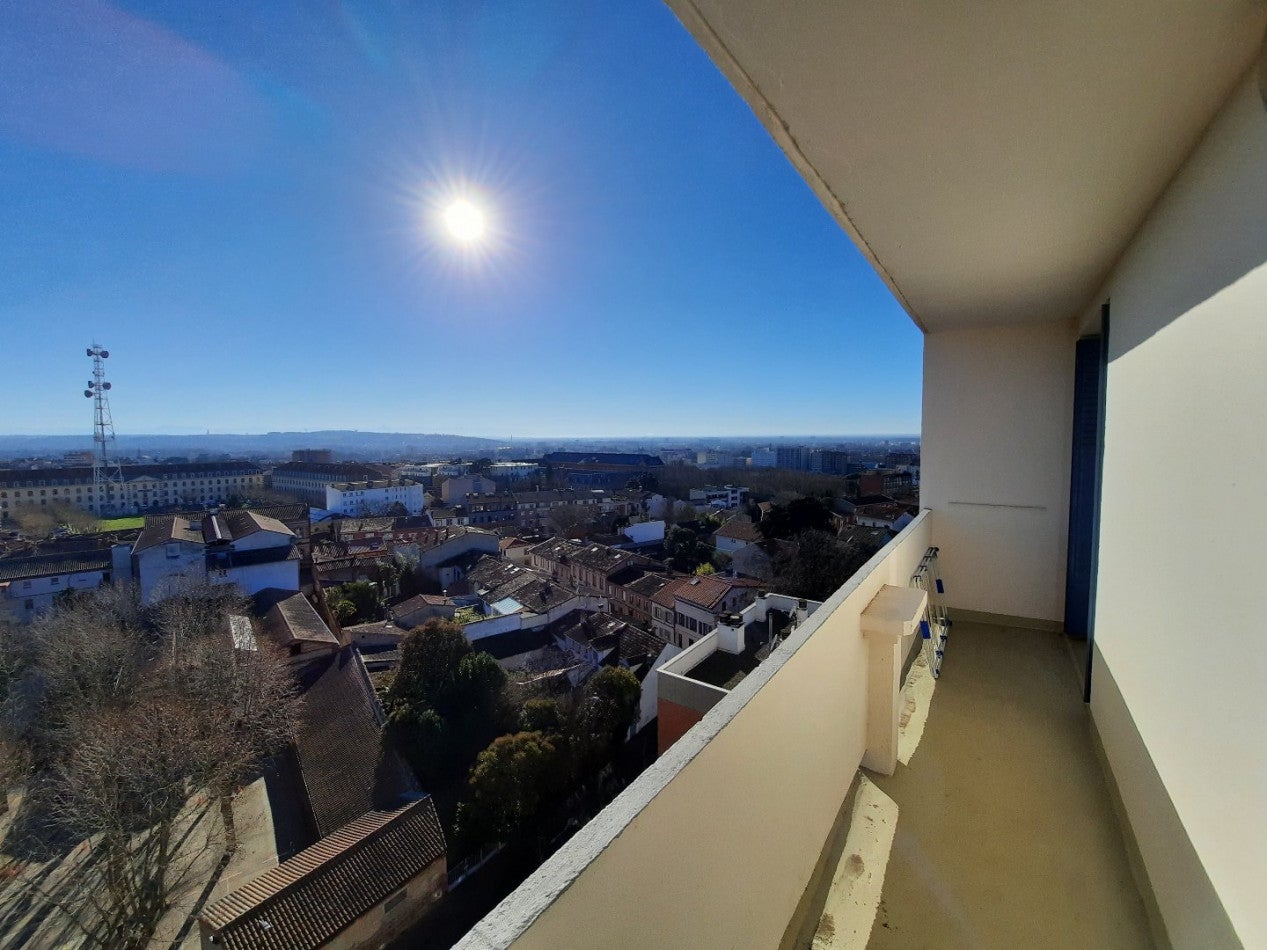 Flat Boulevard Lazare Carnot in Toulouse
