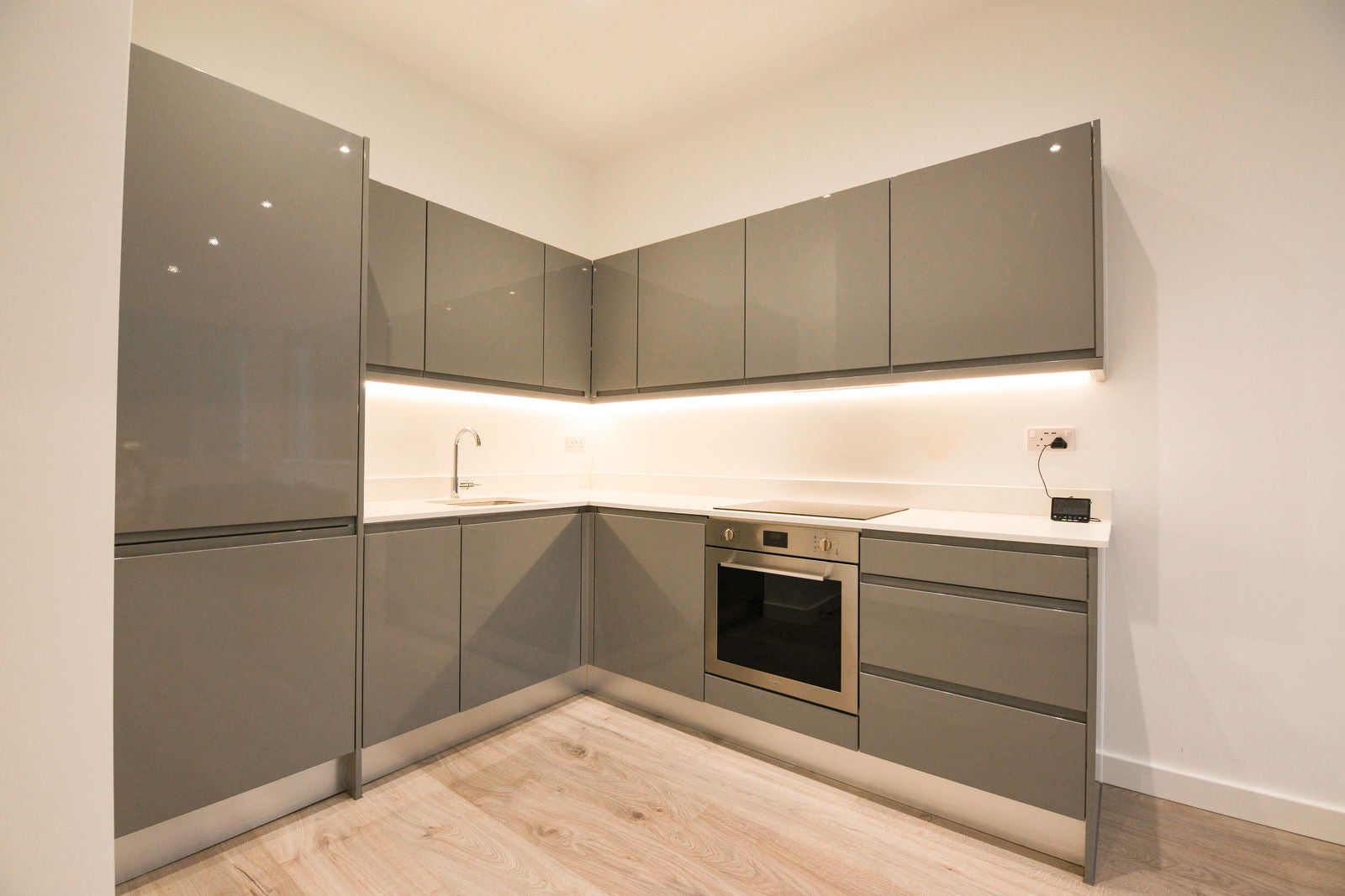 Flat Ladymead in Guildford