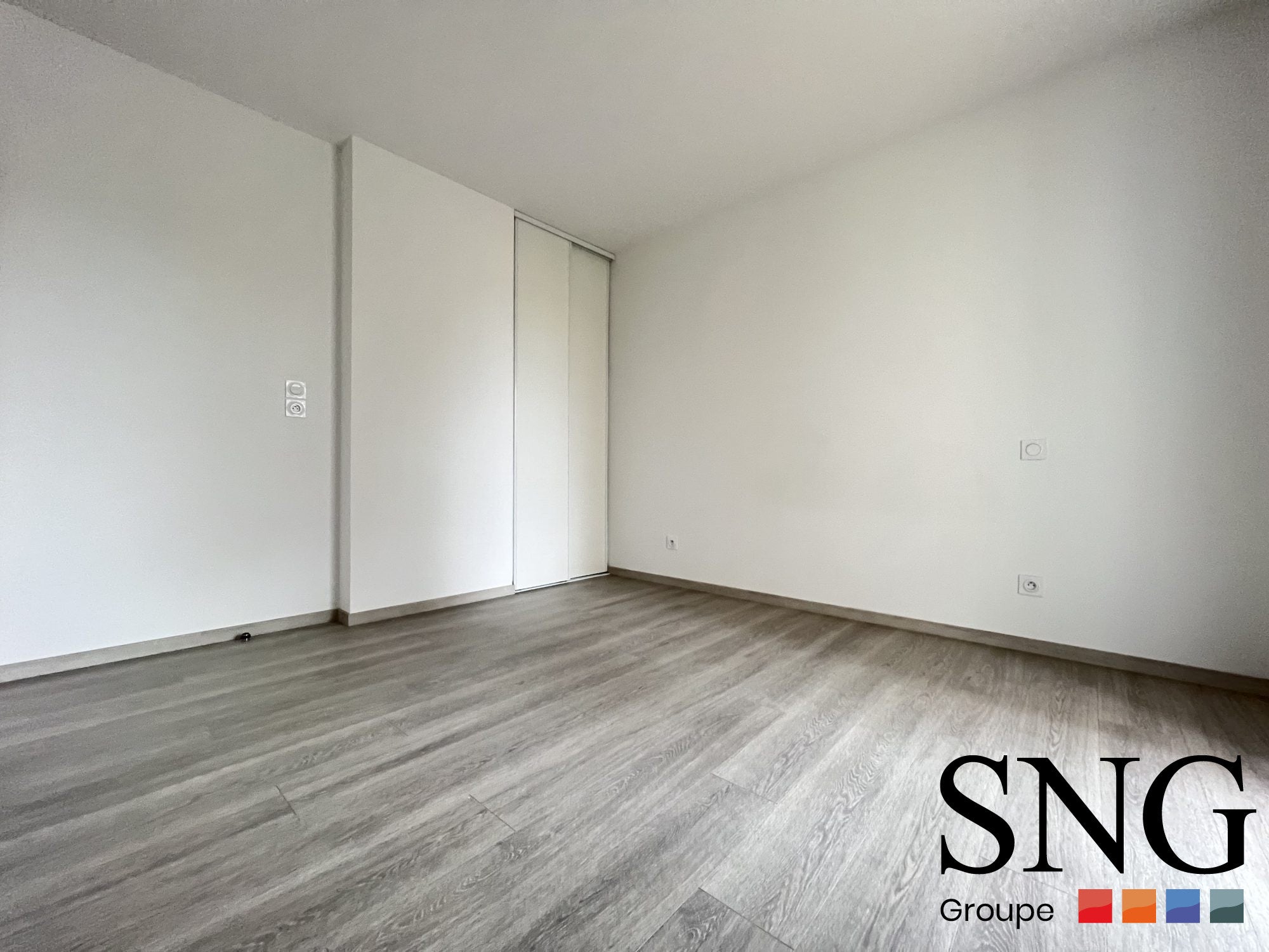 Flat Rue Jeannette Guyot in Toulouse