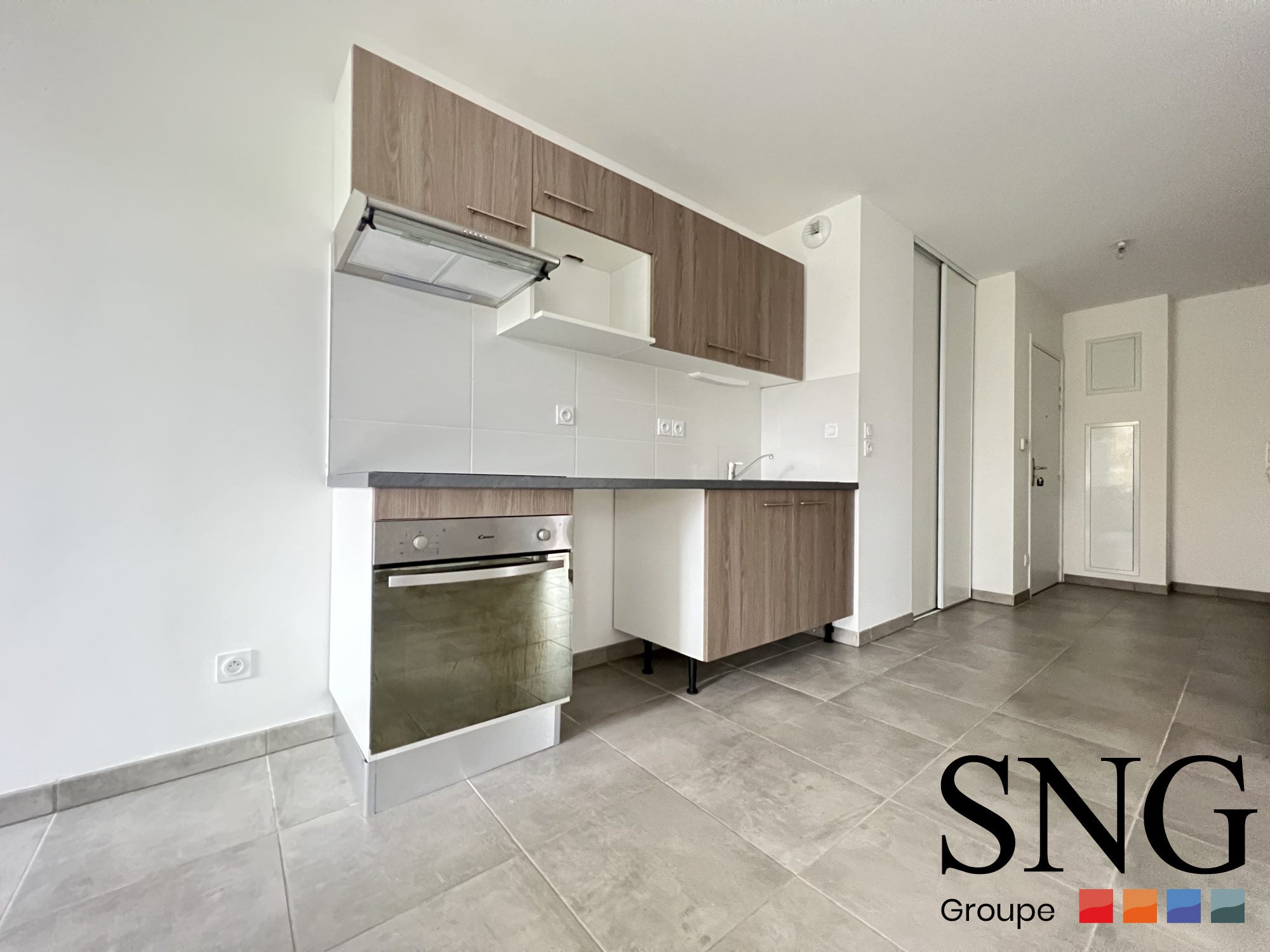 Flat Rue Jeannette Guyot in Toulouse