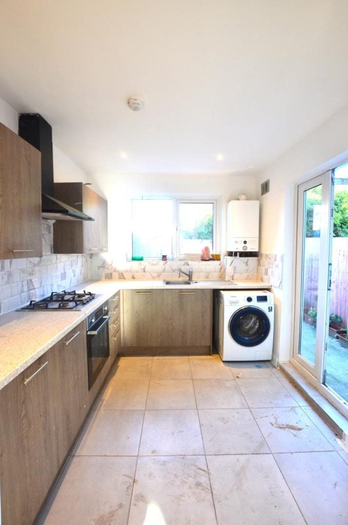 House Lopen Road in Greater London