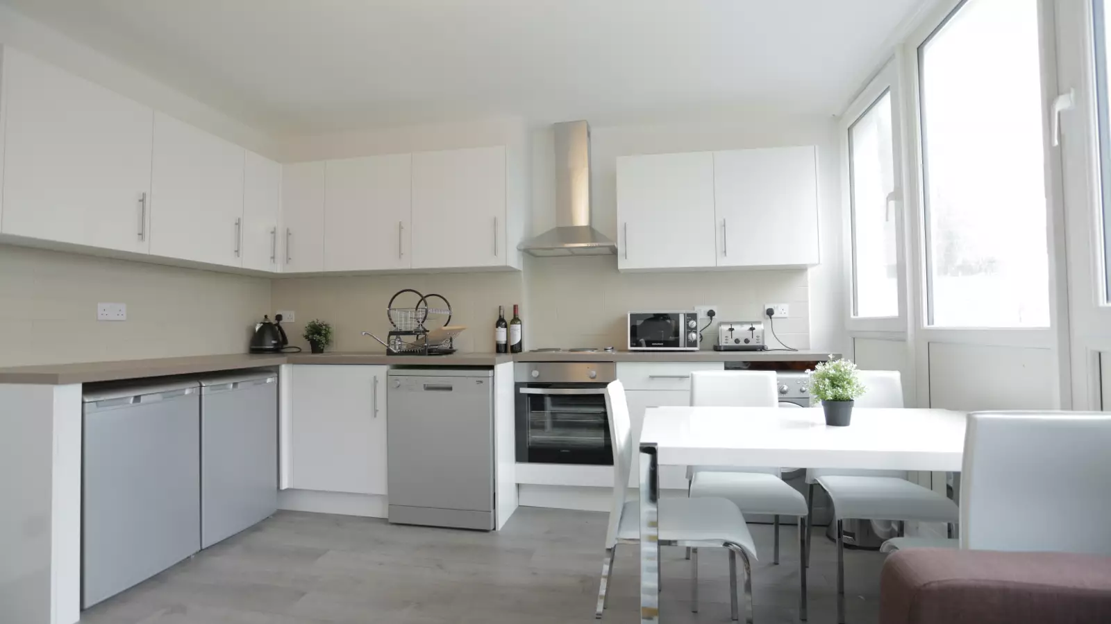 Room Corringham Road in Greater London
