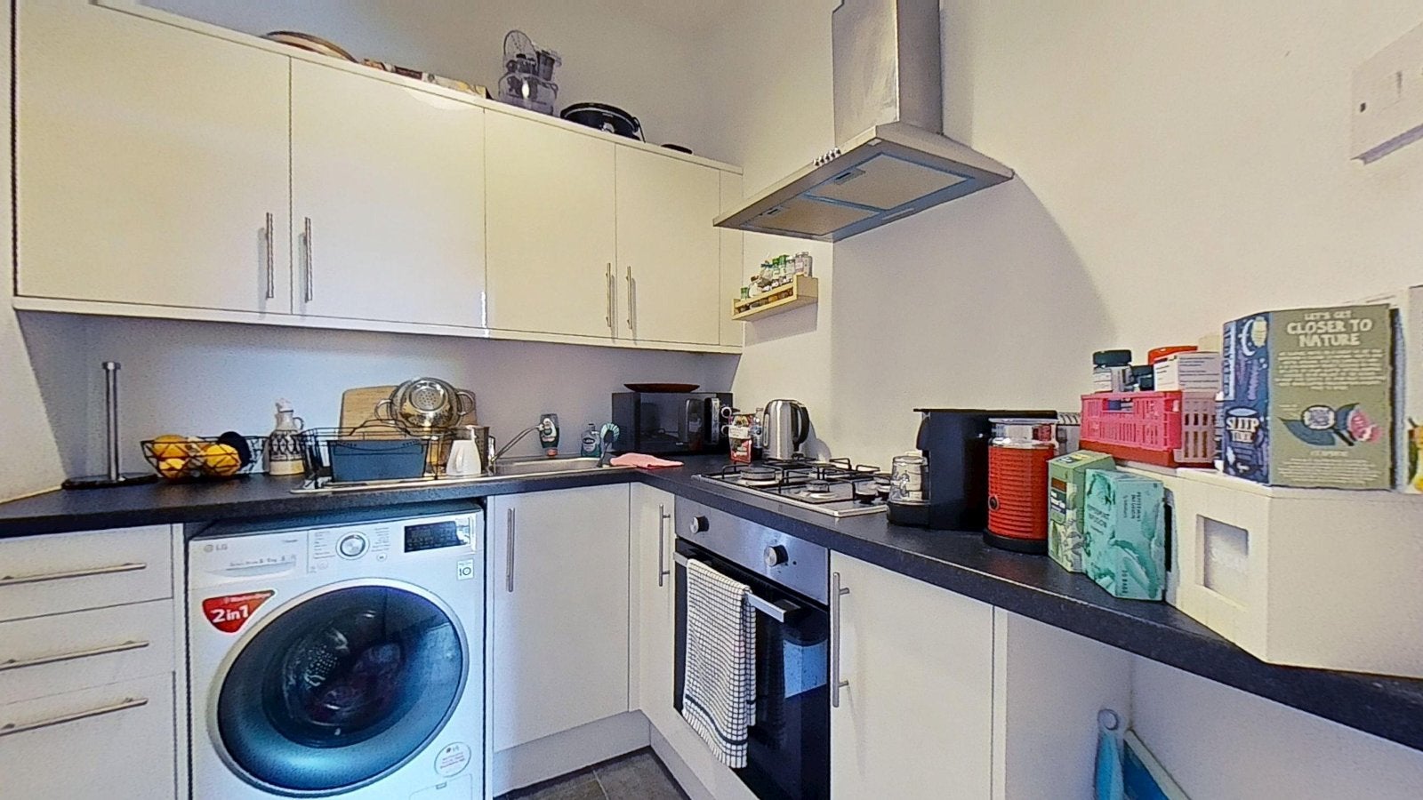 Flat Westfield Road in City of Edinburgh
