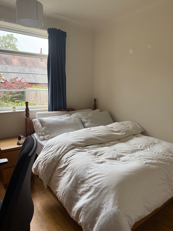 Room Friar's Road in Trafford
