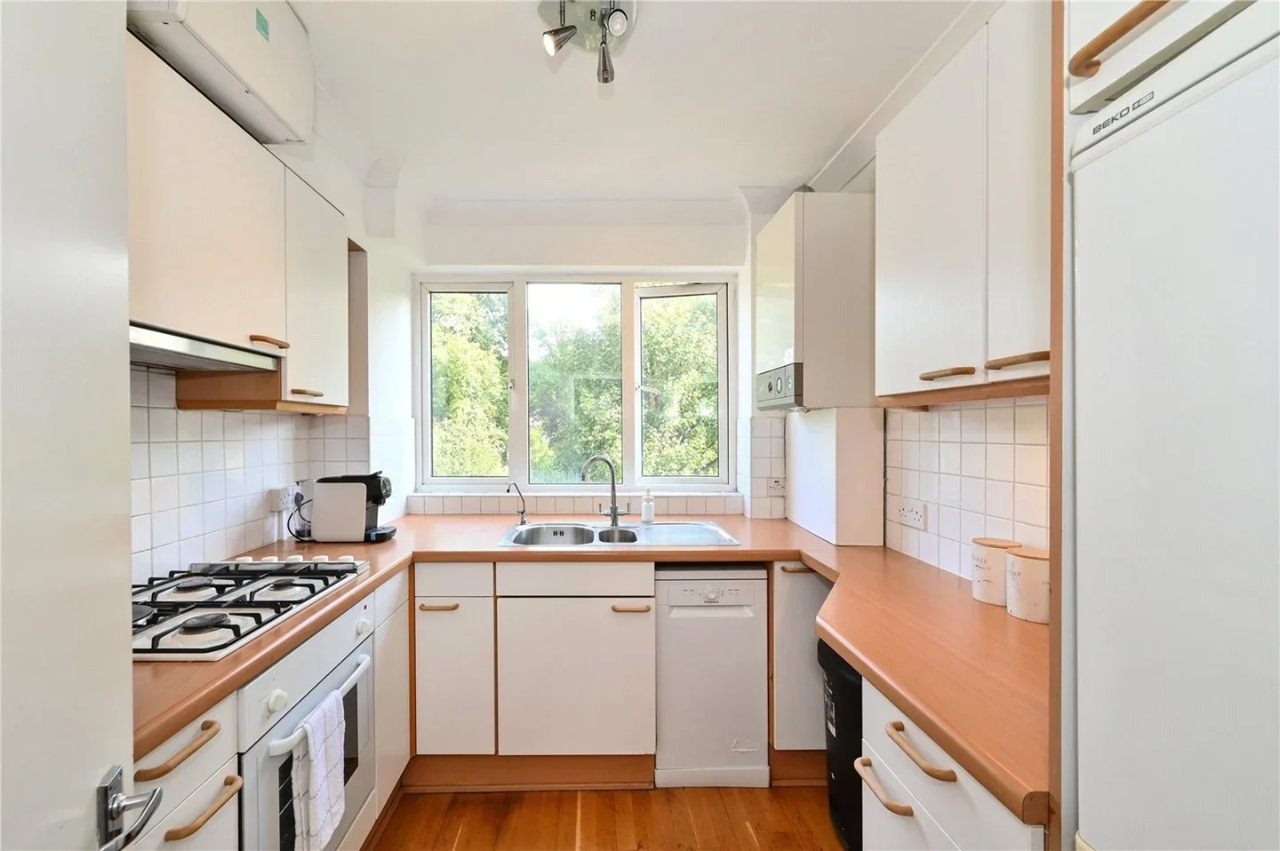 Flat Maida Vale in City of Westminster