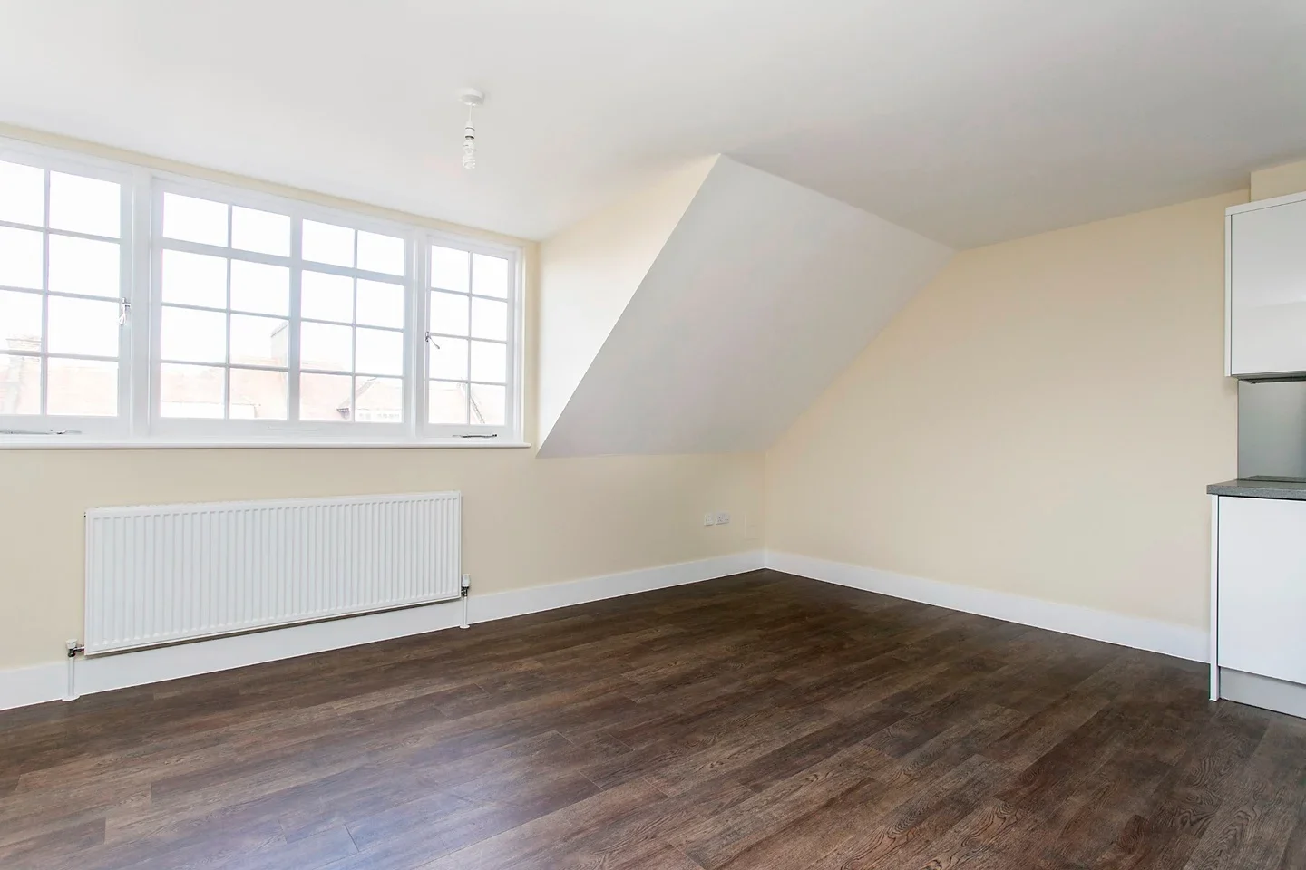 Flat Filey Avenue in Greater London