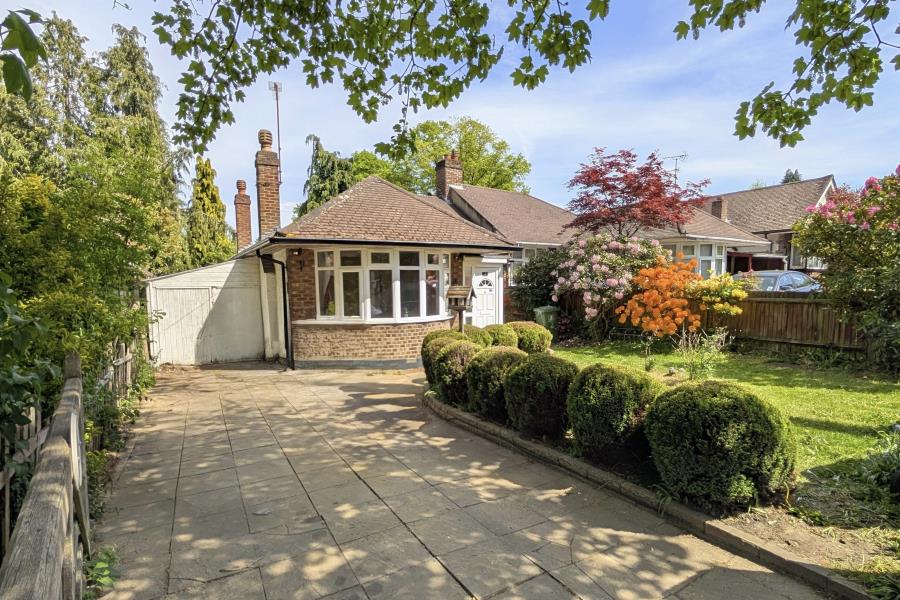 House Trigg's Lane in Woking