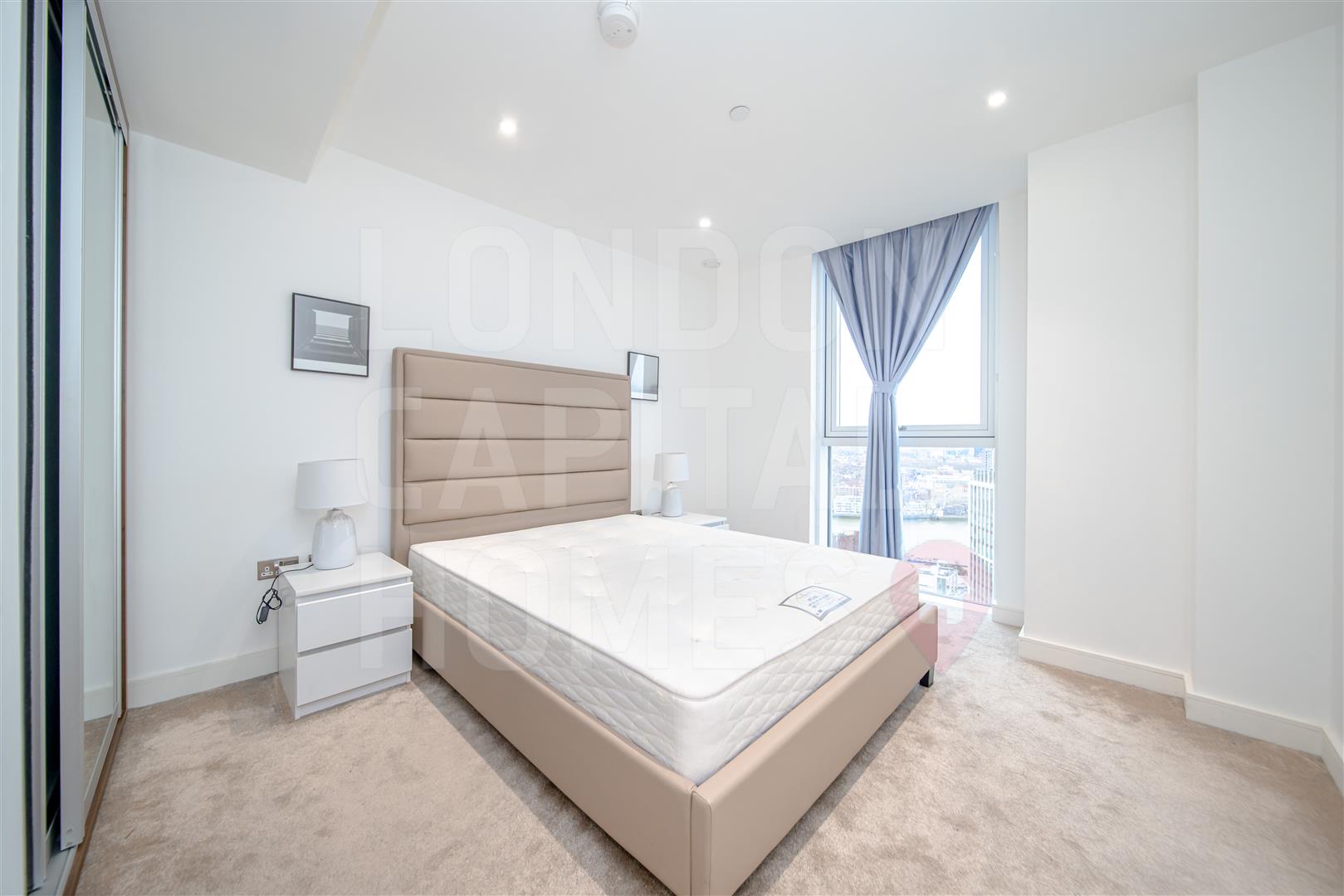 Flat Wandsworth Road in Greater London