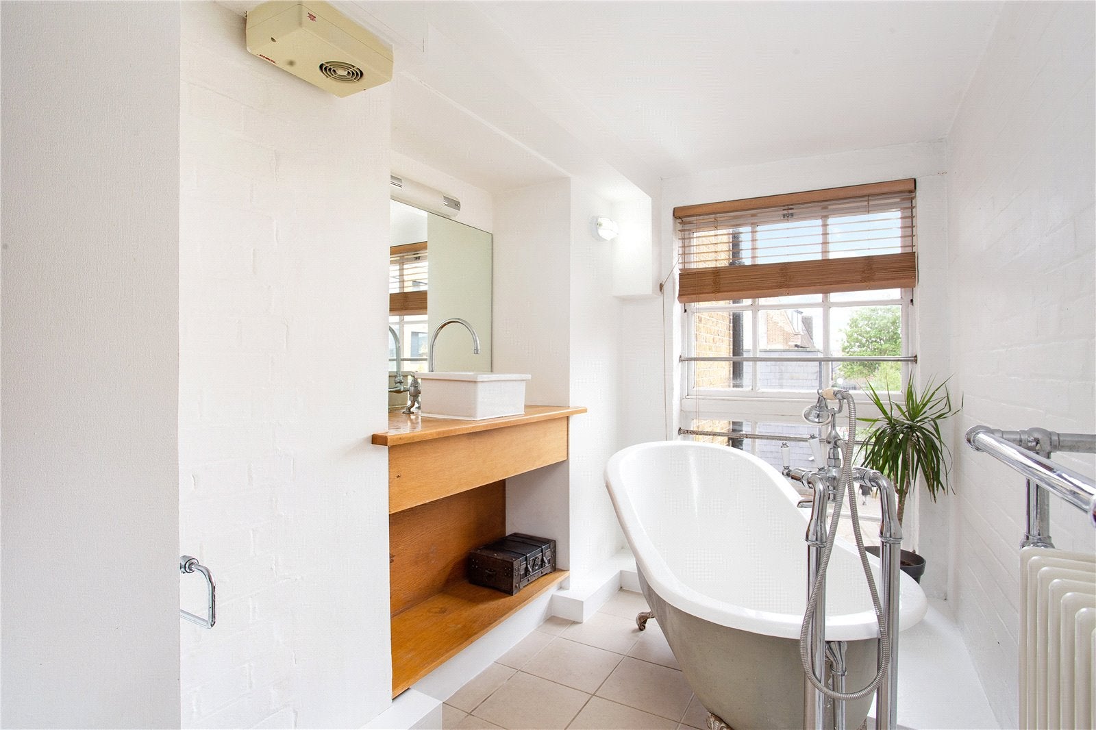 Flat Prague Place in Greater London