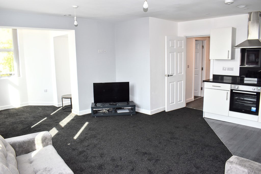 Flat Carill Drive in Manchester