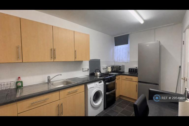 Room Ingestre Road in Greater London
