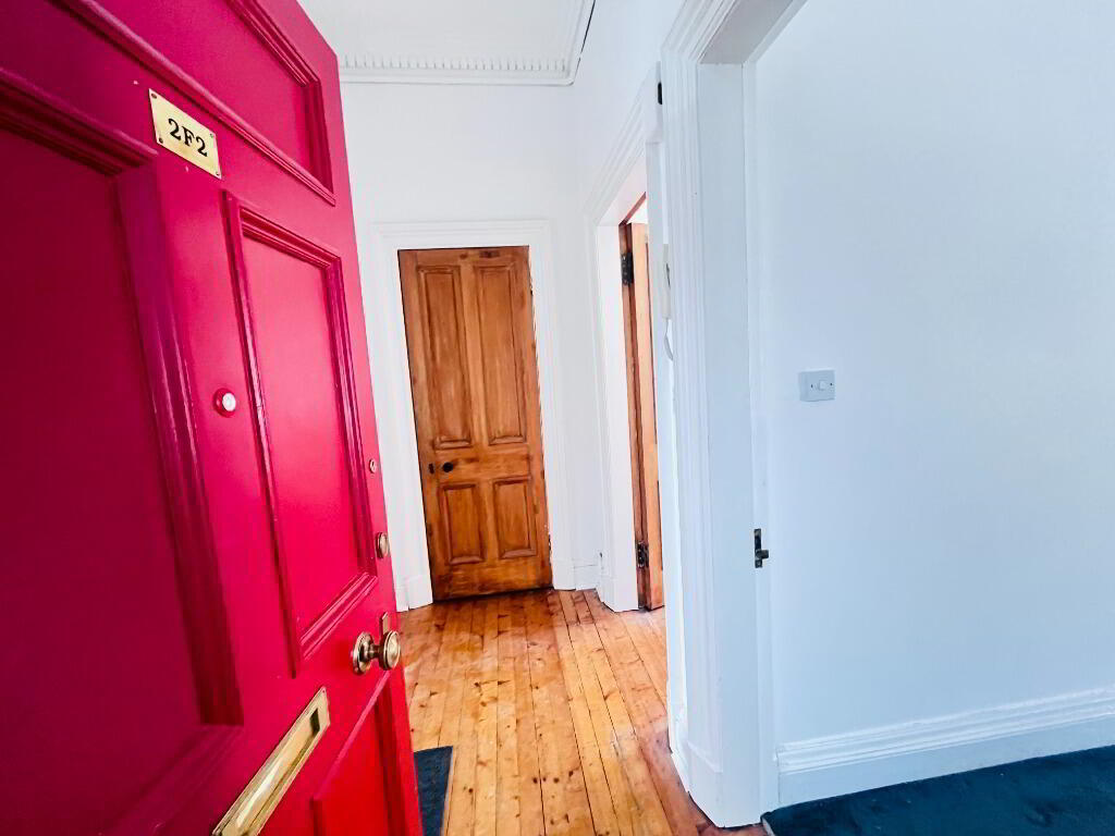 Flat New Mart Road in City of Edinburgh