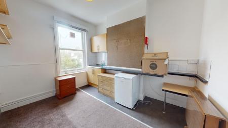 Room Whippingham Road in Brighton