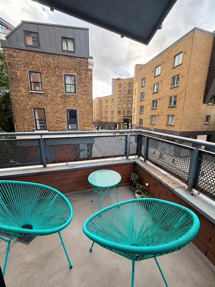 Room Manilla Street in Greater London