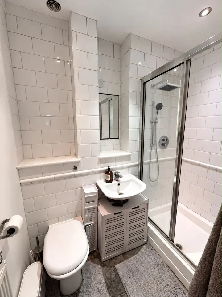 Room Manilla Street in Greater London