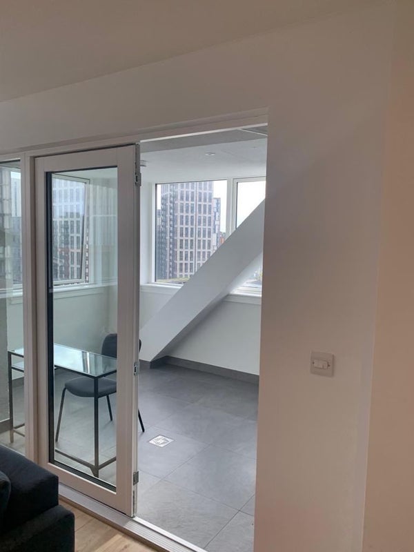 Room Olympic Way in Greater London