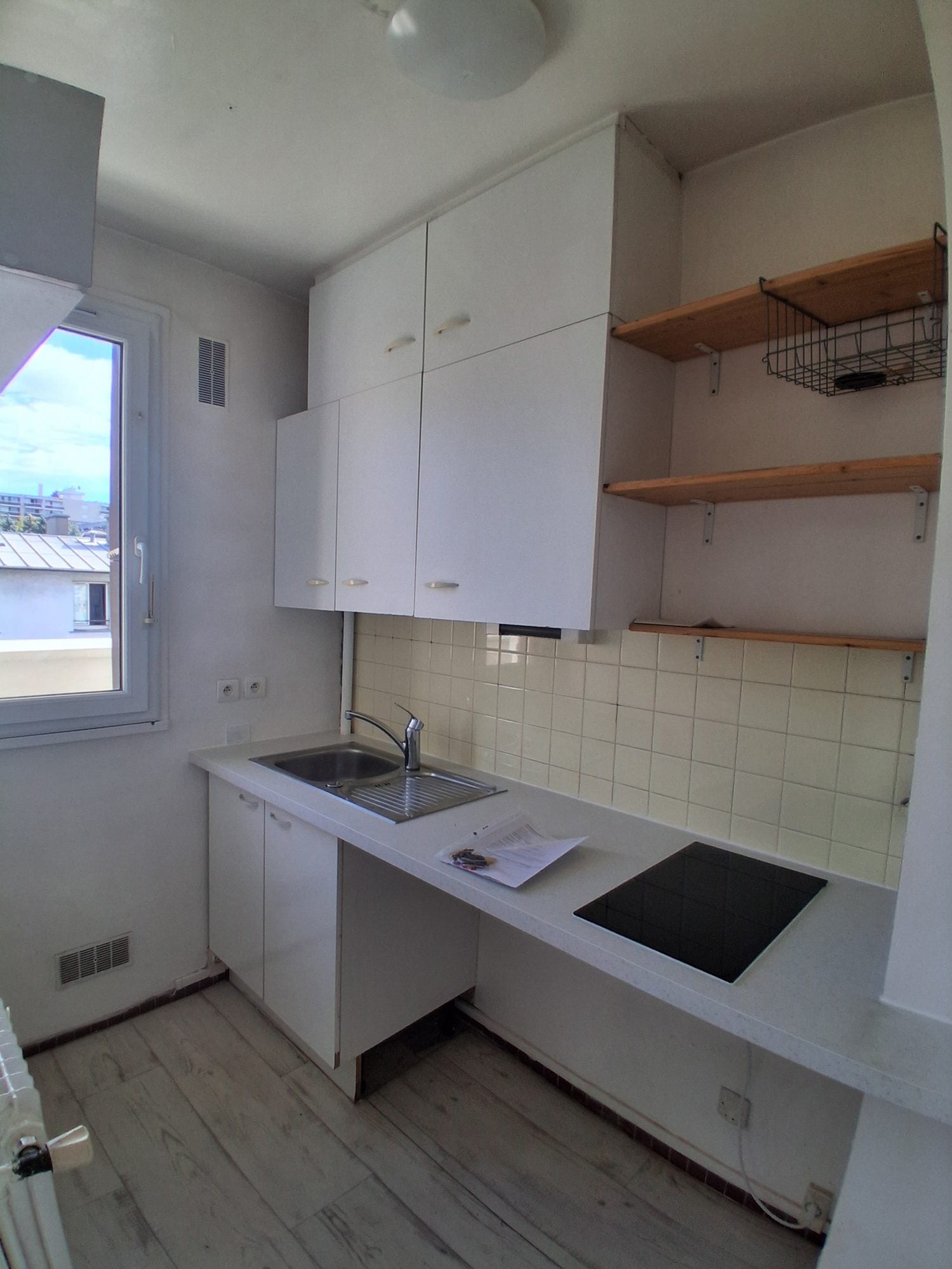 Flat Rue de la Folie Regnault in Paris