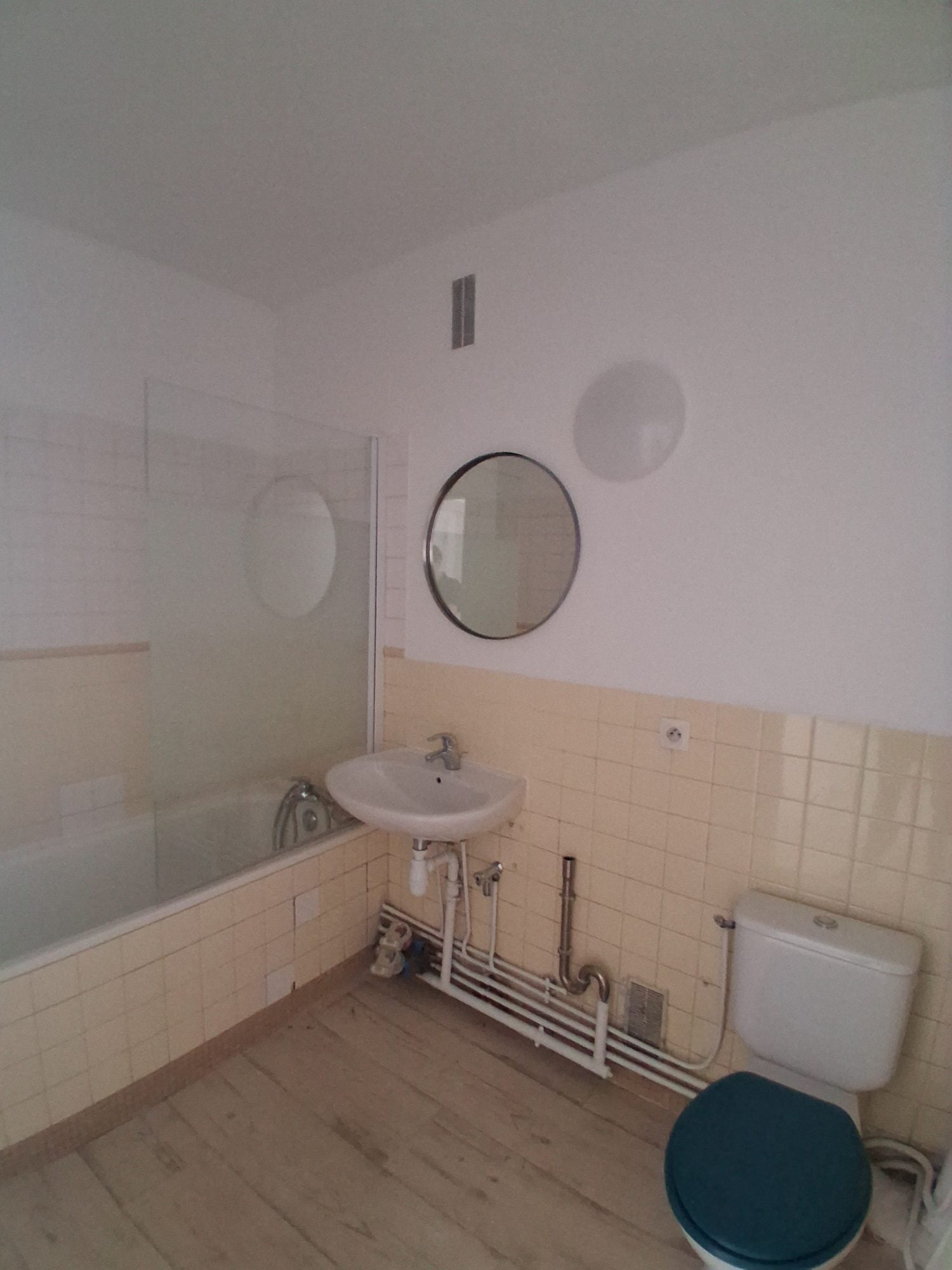 Flat Rue de la Folie Regnault in Paris